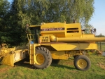 Комбайн New Holland TR 88